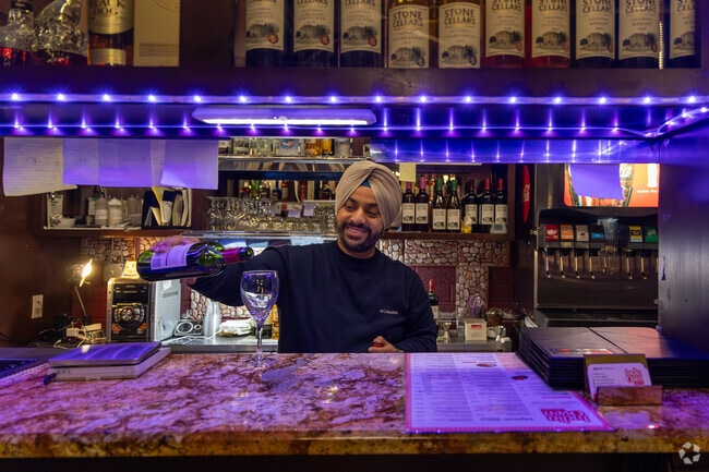 India Oven in Central Mesa has a popular buffet and bar with a vibrant, worldly feel.