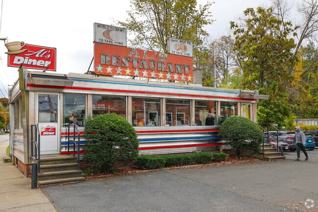 In the mood for great Dinner Food.  Al's Restaurant in Fairview will hit the spot.