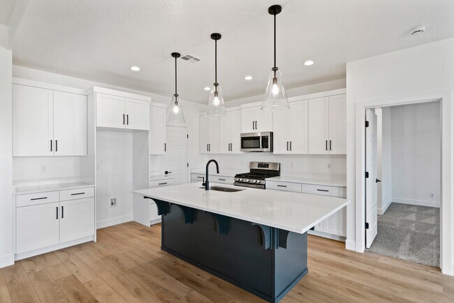 0 Desert Canyons Pkwy unit 37472989, St. George, UT 84790 - photo 5