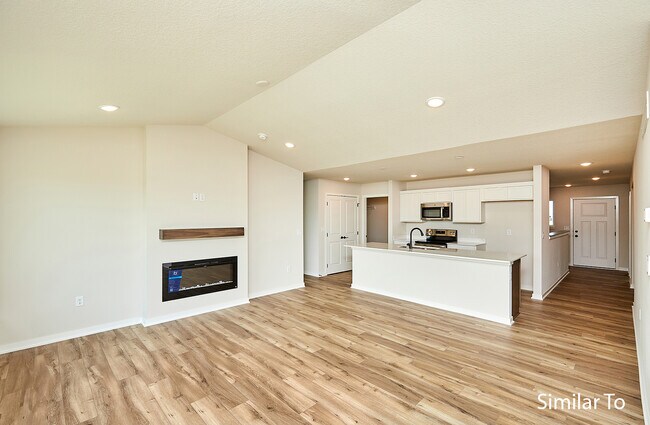 1122 NW Petersen Dr unit 36495664, Waukee, IA 50263 - photo 4