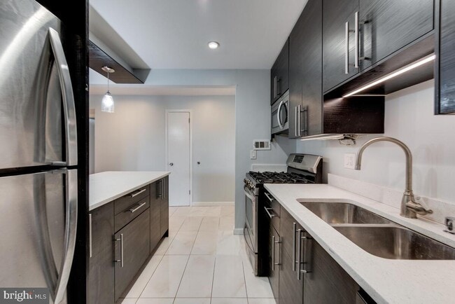 7312 Donnell Place unit 1, District Heights, MD 20747 - photo 2