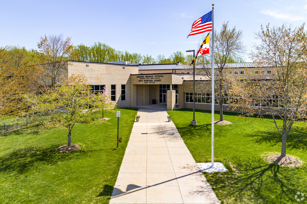 Urbana Middle School, Rankings & Reviews - Homes.com