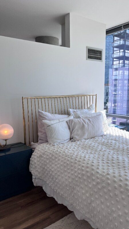 Post Chicago, Chicago, IL 60642 - photo 4