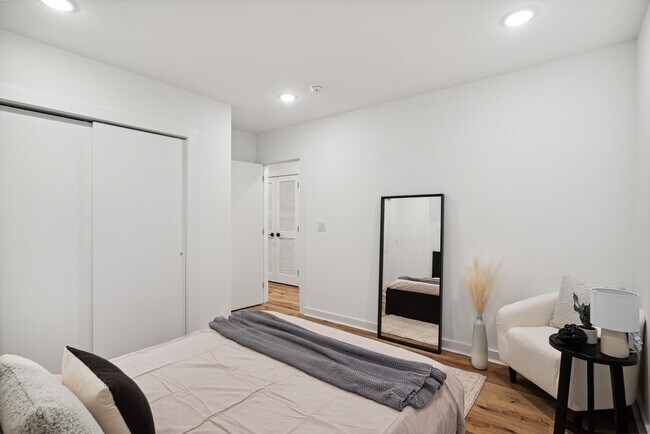 2416 Clifford St unit 2R, Philadelphia, PA 19121 - photo 7