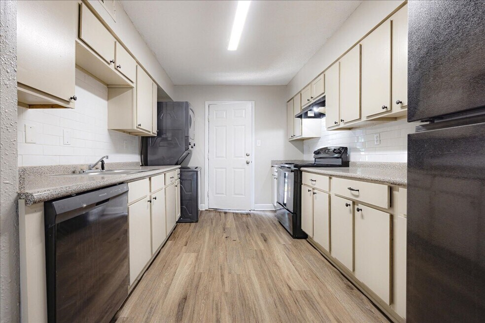 Getwell Pointe Apartments