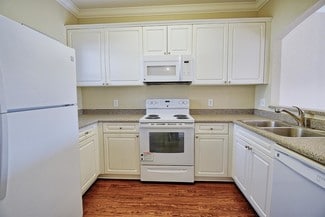 8905 Davis Rd Unit C15, Stockton, CA 95209