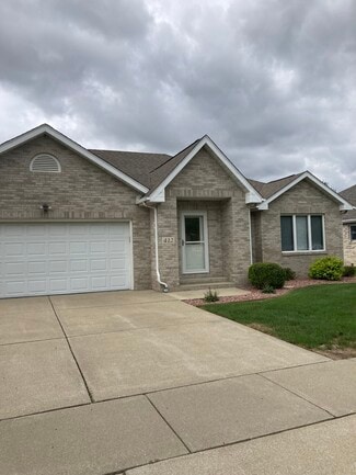 412 11th Cir SE Unit Iron Lake Estates, Demotte, IN 46310