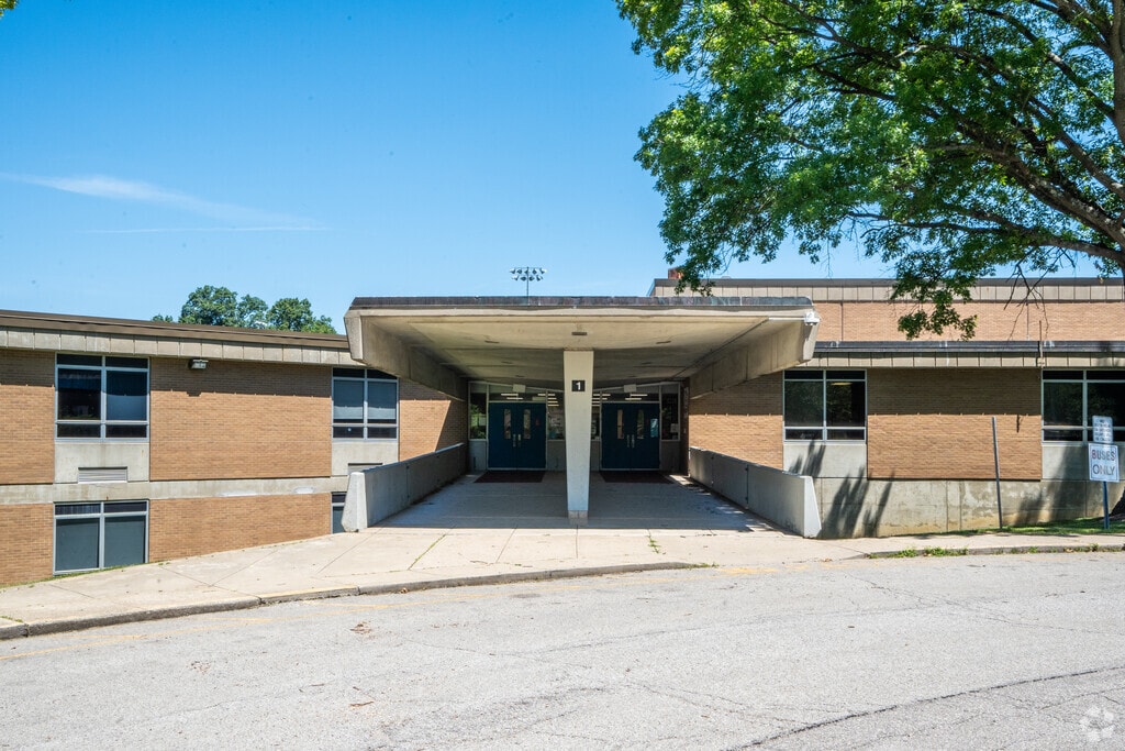 Fern Creek Elementary is a public school located in Louisville, KY.