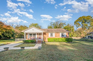 1808 Majestic Dr, Durham, NC 27707