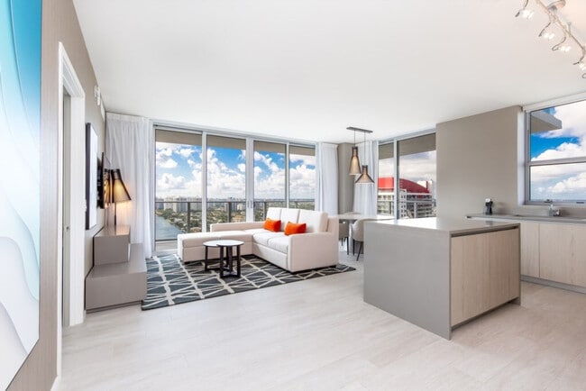 4112 Jimmy Buffett Mem Hwy unit ID1255742P, Hollywood, FL 33019 - photo 7