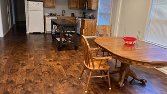 298 Powell St E, Monmouth, OR 97361