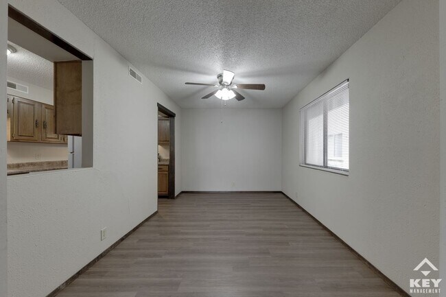 Pheasant Run Apartments, Wichita, KS 67207 - photo 4