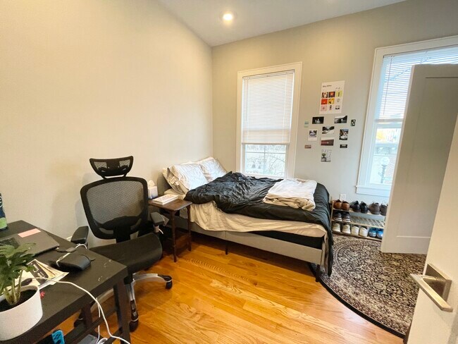 1619 Tremont St unit 3, Boston, MA 02120 - photo 6