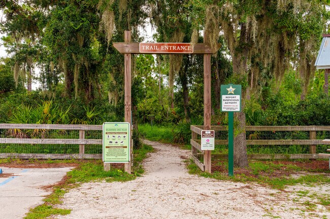 The Econ Corridor Project offers excellent hiking trails just minutes from Live Oak Reserve.