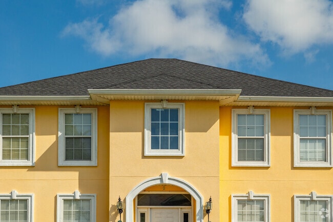 Georgian-inspired homes with ample windows are found in Read Boulevard East.