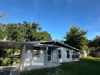 831 NW 20th Terrace, Gainesville, FL 32603