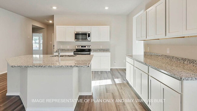 1724 San Jacinto Dr, Brenham, TX 77833 - photo 3