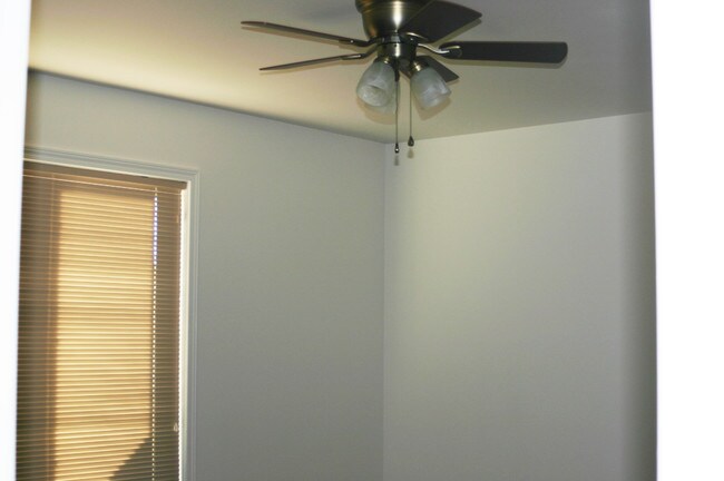 631 Oakmont Rd unit 2, Billings, MT 59105 - photo 4