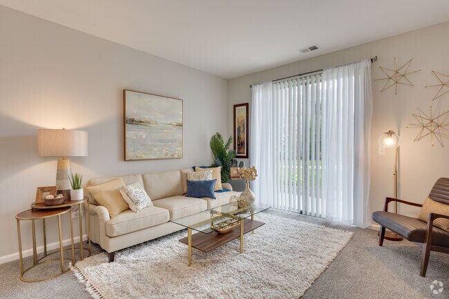 Landings at Amhurst Lake, Waukegan, IL 60085 - photo 2