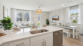 122 Corolla Dr, Egg Harbor Township, NJ 08234