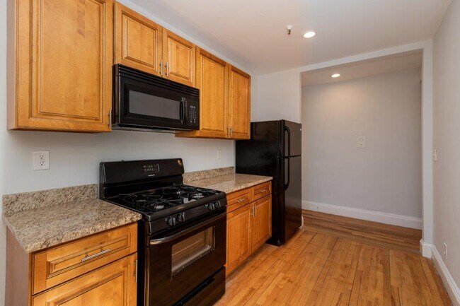 276 Chestnut Hill Ave unit 12, Brighton, MA 02135 - photo 4