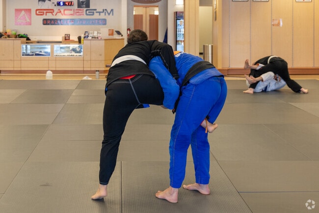 Get your Jiu Jitsu on at Gracie Gym in Windham.