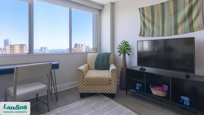 305 Dr M L K Jr St S unit 804, Saint Petersburg, FL 33705 - photo 5