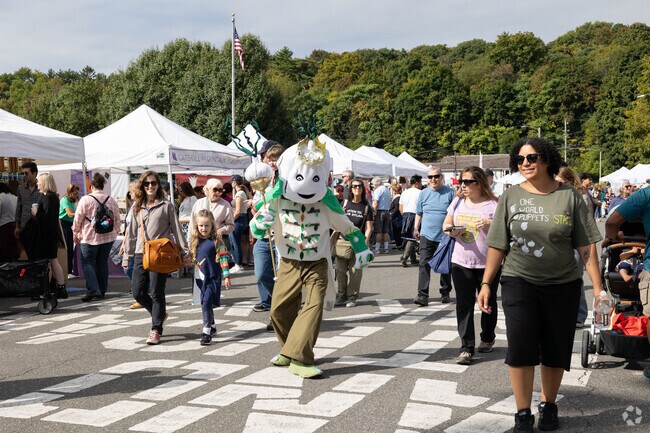 There is a garlic mascot for the kids and adults to enjoy at the Garlic Festival in Saugerties.