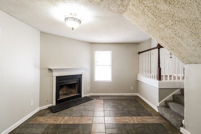 6229 Creekford Ln, Lithonia, GA 30058 - photo 5