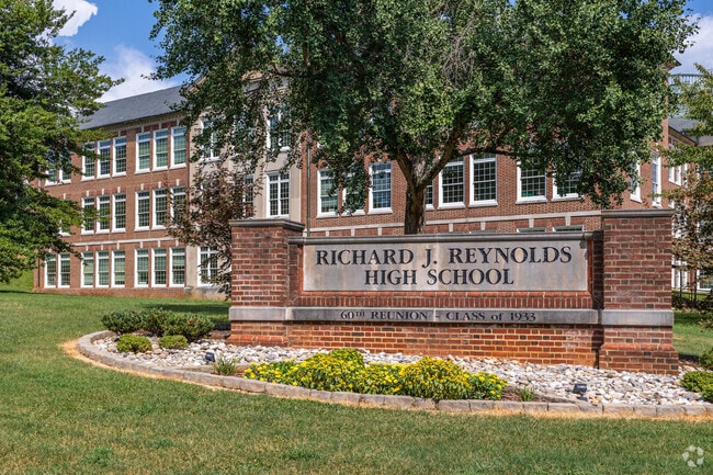 Reynolds High School located in West Highlands scores a B+ on Niche.