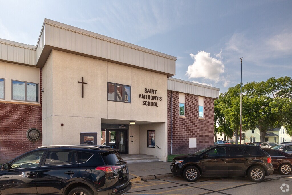 St. Anthony School in Columbus encourages students to succeed.