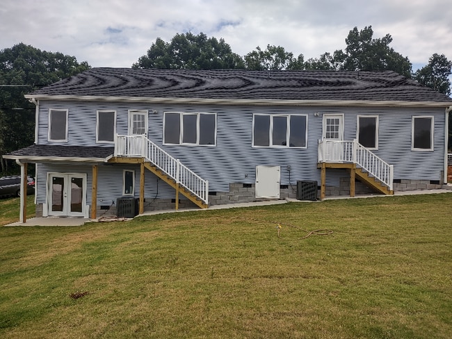 434 Turpin Rd unit 434 Turpin Rd, Inman, SC 29349 - photo 7