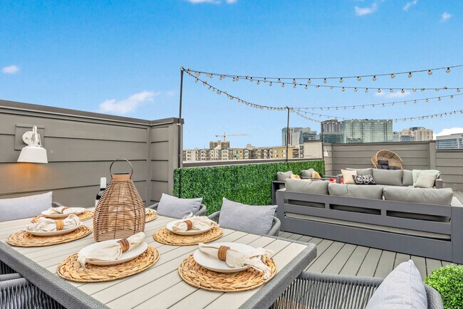 1210C Hawkins St unit ID1043961P, Nashville, TN 37203 - photo 5