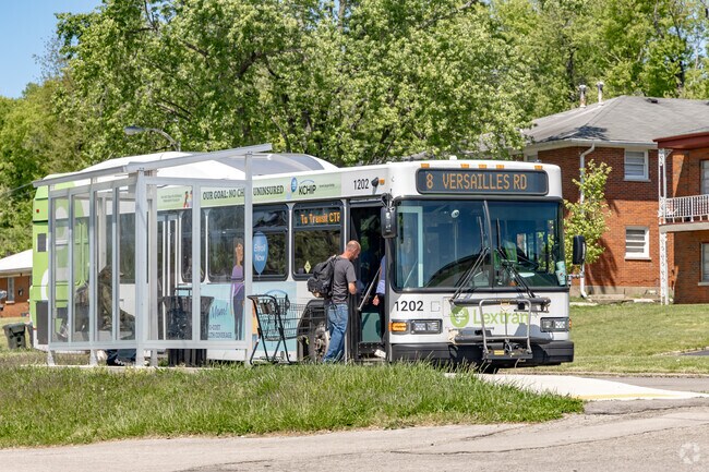 Lextran offers Speigle Heights residents access to a network of bus routes.
