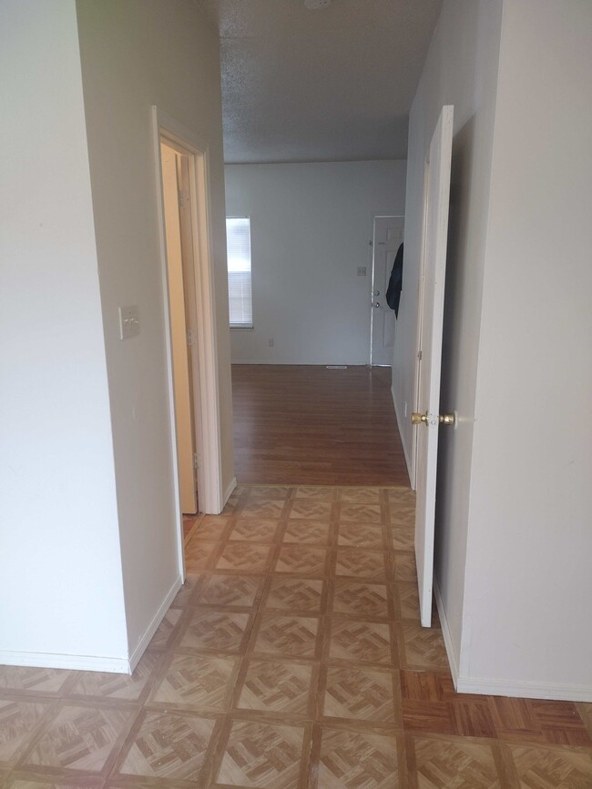 1015 Westward Trails Dr, Imperial, MO 63052