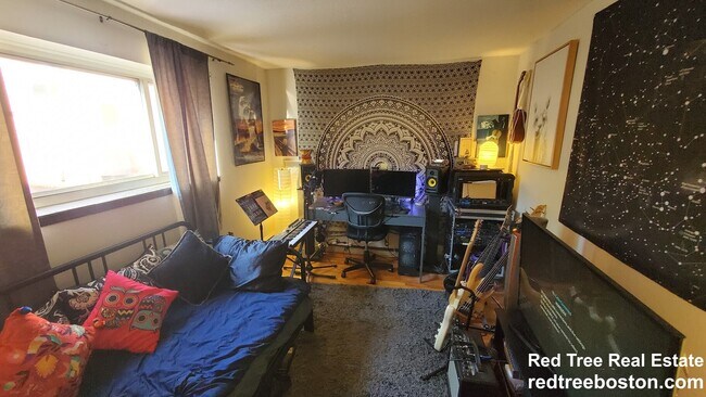 245 Kelton St unit 24, Allston, MA 02134 - photo 7