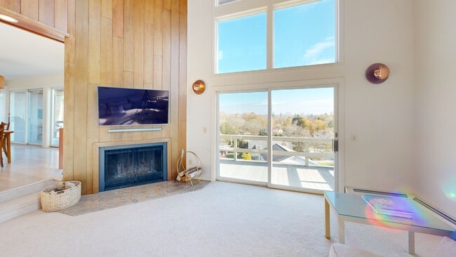 70 Prospect Hill Rd, Groton, CT 06340 - photo 3