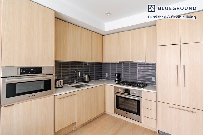 1224 M St NW unit FL6-ID1077, Washington, DC 20005 - photo 7