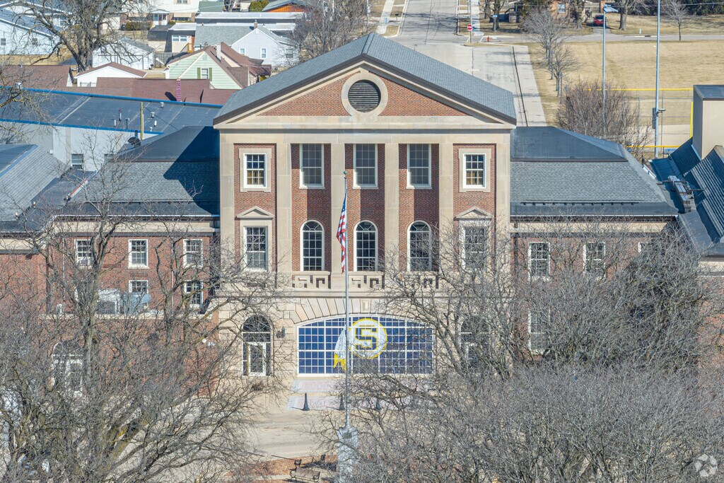 Educational opportunities abound at Sterling High School.