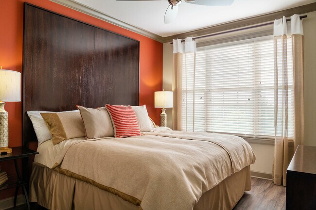 Emory Point, Atlanta, GA 30329 - photo 6