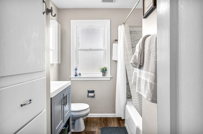 1704 S 21st St, Sheboygan, WI 53081 - photo 7