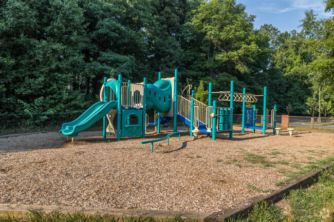 Dr. Charles R. Drew Elementary School 3