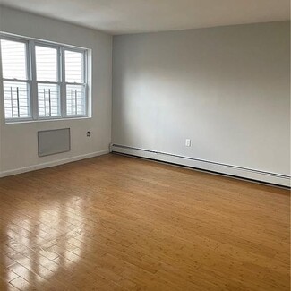 796 E 165th St, Bronx, NY 10456