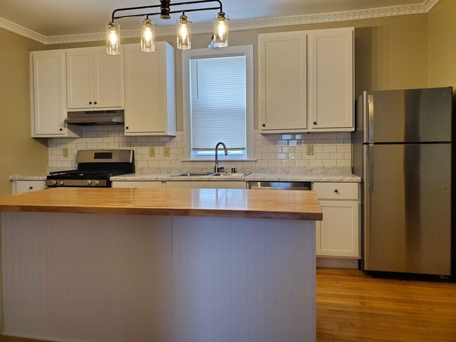 2159 S Mound St unit LOWER, Milwaukee, WI 53207 - photo 6