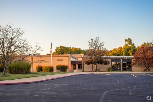 Gurney Elementary School provides education in the neighborhood of 
South Russell