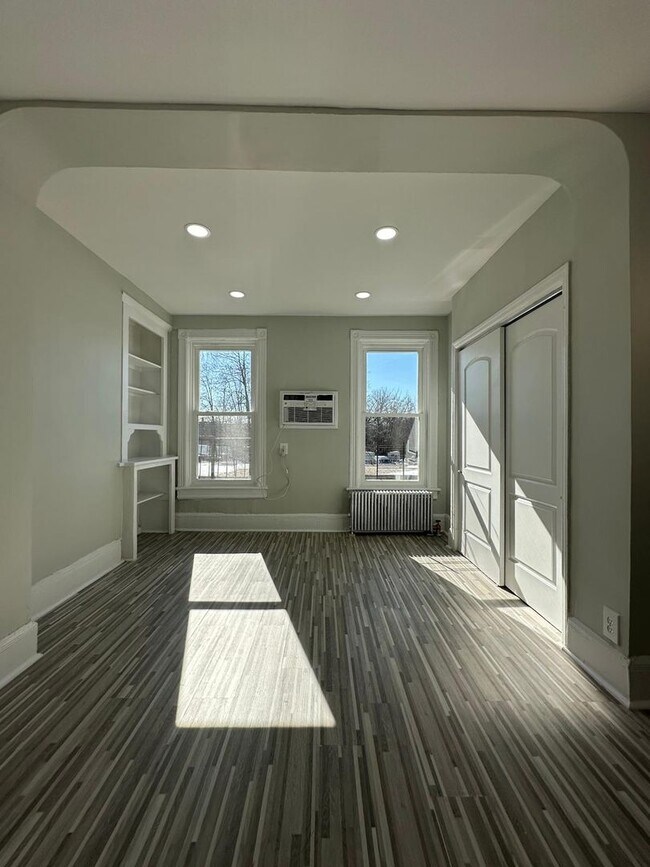 Grove St Apartments, North Plainfield, NJ 07060 - photo 7