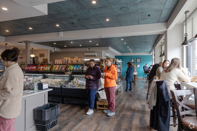 Park & Elm in Glens Falls is more then meets the eye; at first you see a sandwich shop with a gourmet market but also a fine dining restaurant at night.