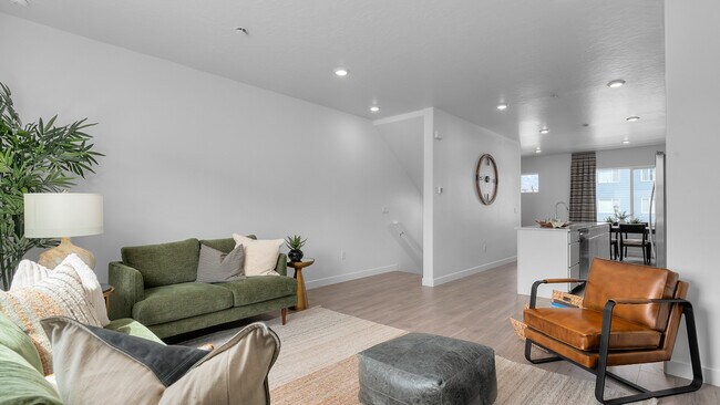 425 1110 W unit 227, American Fork, UT 84003 - photo 7