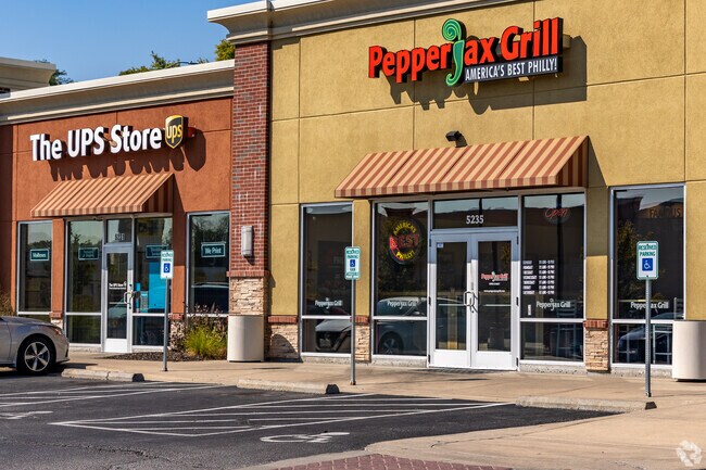 Pepperjax Grill serves fresh cheesesteaks and sandwiches near Claycomo.