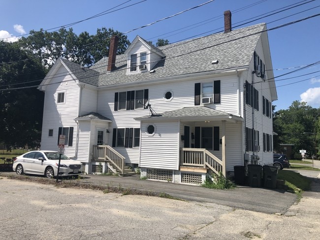 18 Summer St unit 18C, Amesbury, MA 01913 - photo 2